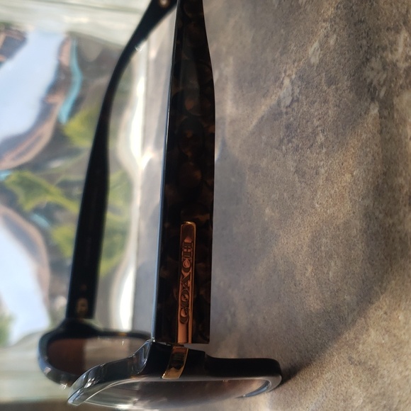Coach Womens sunglasses - Picture 2 of 8